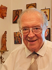 Dr. Gerhart Schneeweiß Dr. Gerhart Schneeweiß