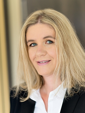 Sabine Stoklossa Sabine Stoklossa